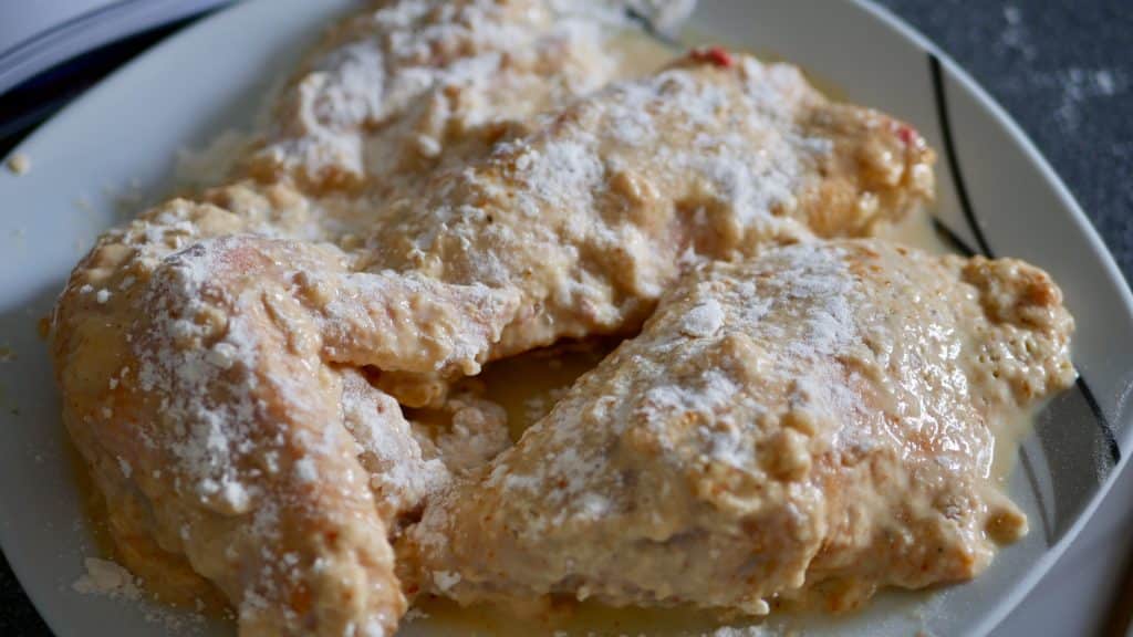 Hot Fried Chicken - Scharfes frittiertes Hähnchen aus dem Wok